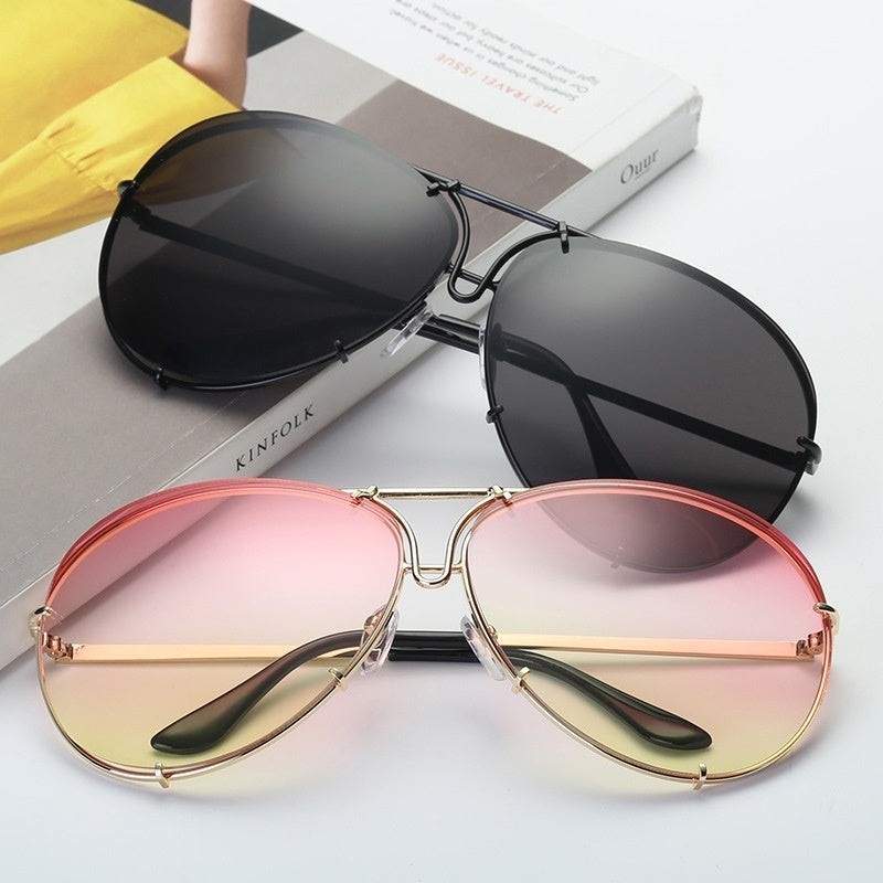 Lunettes de soleil à verres tendance pour femmes avec dégradé de couleurs