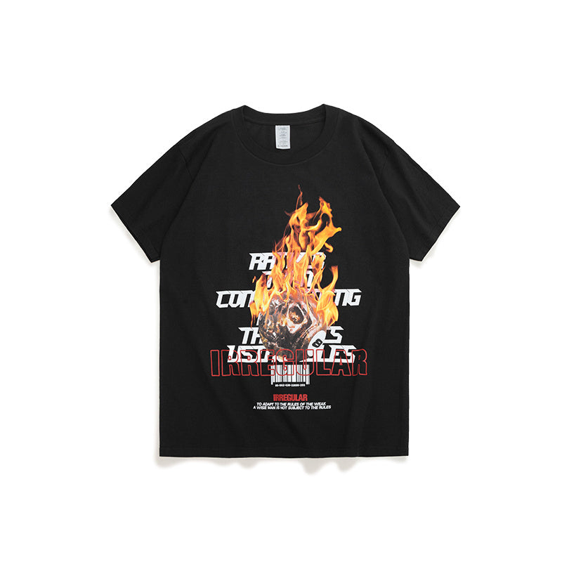 Kurzarmshirt für Herren mit Flammen-Totenkopf-Print