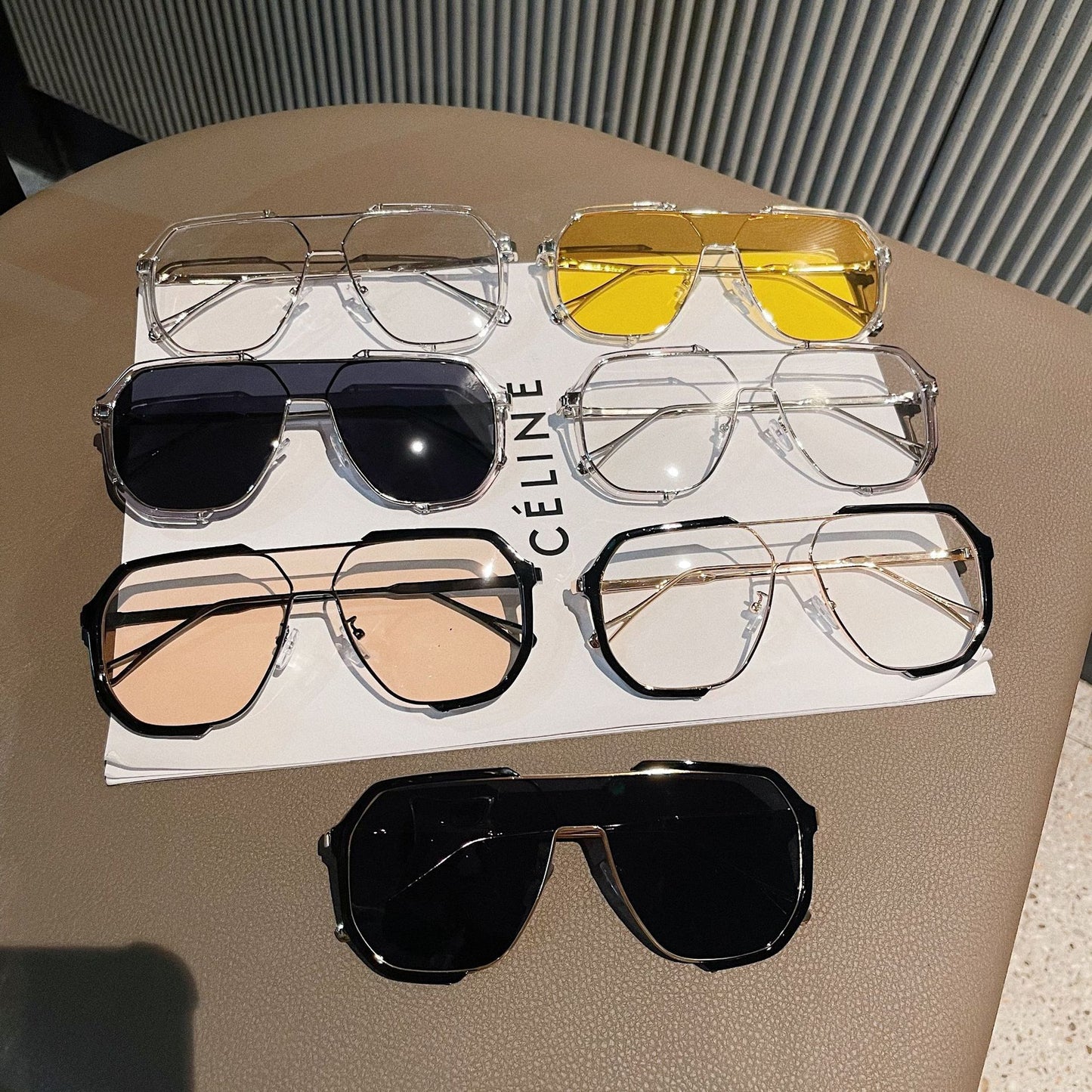 Lunettes de soleil à double faisceau intégrées à la mode, grande monture décorative, verres unis