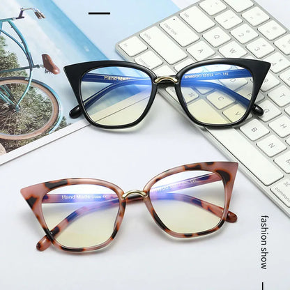 SHAUNA Classic Anti-Blue Light Women Cat Eye Eyeglasses Frames Fashion Rivets Optical Frames