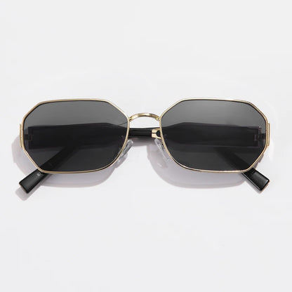 New Fashion Vintage Sunglasses Women Men Brand Designer Retro Metal Rectangle Sun Glasses Female Male Popular Black Eyewear