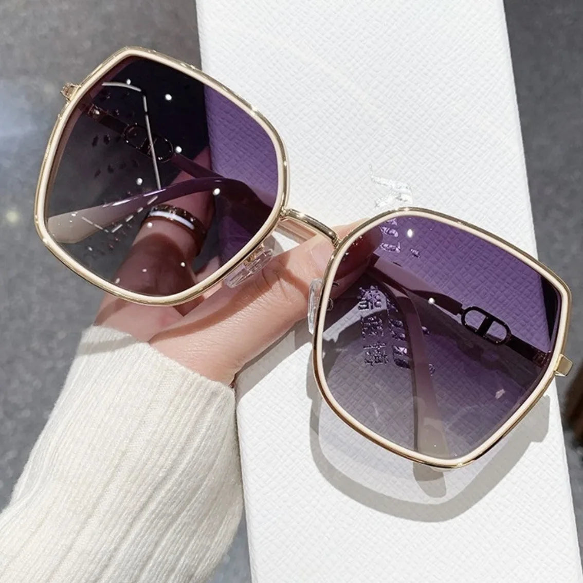 Polarized Luxury Glamour Brand Women Sunglasses Crystal Fashion Trend Sun Glasses Diamond Shades UV400