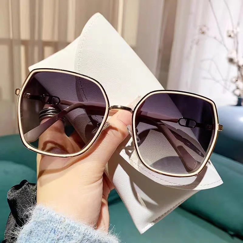 Polarized Luxury Glamour Brand Women Sunglasses Crystal Fashion Trend Sun Glasses Diamond Shades UV400