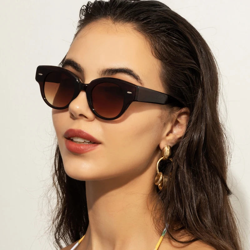 Fashion Cat Eye Women Luxury Sunglasses Retro Brand Designer Men Trending Black Brown Oval Lens Sun Glasses Shades UV400