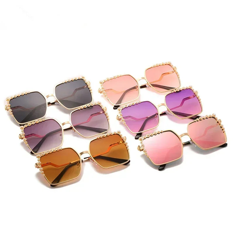 2024 New Luxury Pearl Sunglasses Women Brand Designer Oversized Square Sun Glasses Ladies Fashion Shades Oculos De Sol UV400