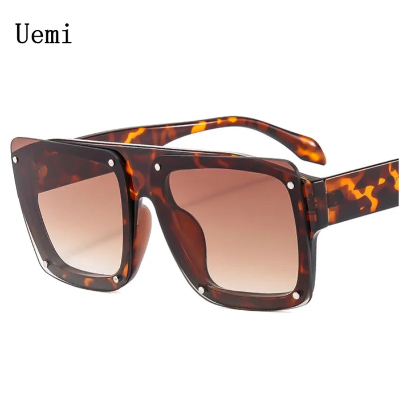 New Fashion Casual Square Sunglasses For Women Men Retro Rivet Luxury Deisgner Sun Glasses Colorful Lens Shades UV400 Eyeglasses