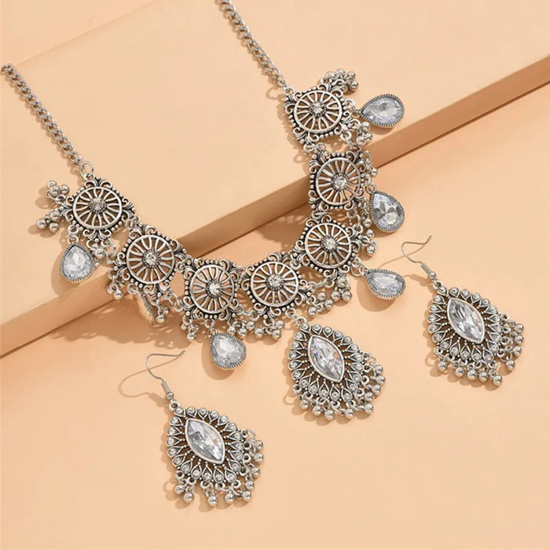 Vintage Ethnic Jewelry Set For Woman Resin Stone Jewelry Sets Hollow Metal Water Drop Necklace Earrings Set For Women