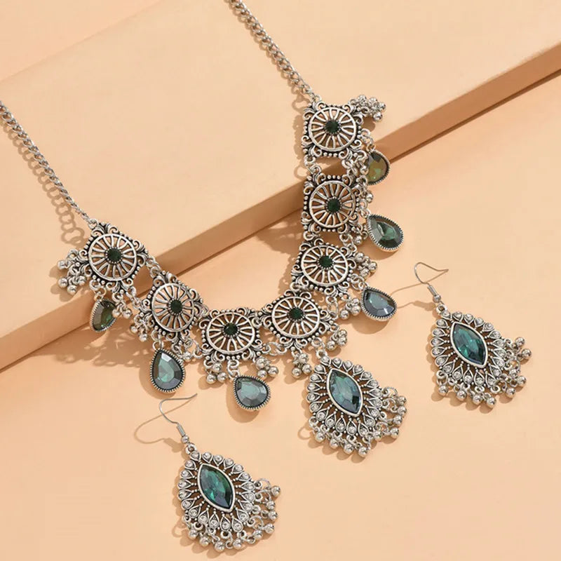 Vintage Ethnic Jewelry Set For Woman Resin Stone Jewelry Sets Hollow Metal Water Drop Necklace Earrings Set For Women