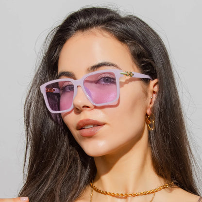 Mode Sonnenbrillen für Frauen Square Style Sonnenbrillen Zubehör Gradient Lens Anti-UV400 Luxusmarke Oculus Brillen Weiblich