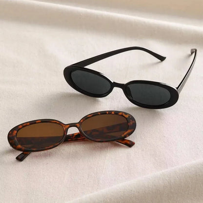 New Oval Rectangle Sunglasses Ladies Summer Beach Glasses Trendy Vintage Sun Glasses Eyewear Men Women's UV400 Travel Shades