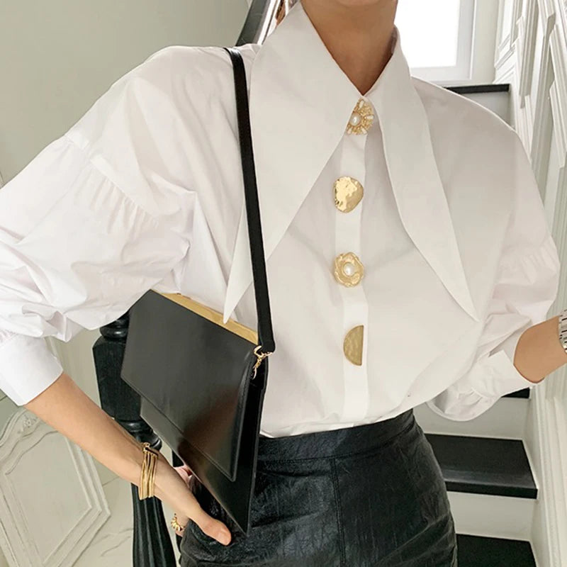 White Elegant Pearl Women Shirts Korean Sharp Corner Collar Loose Long Sleeve Ladies Blouse Y2k Fashion New Chic Female Tops