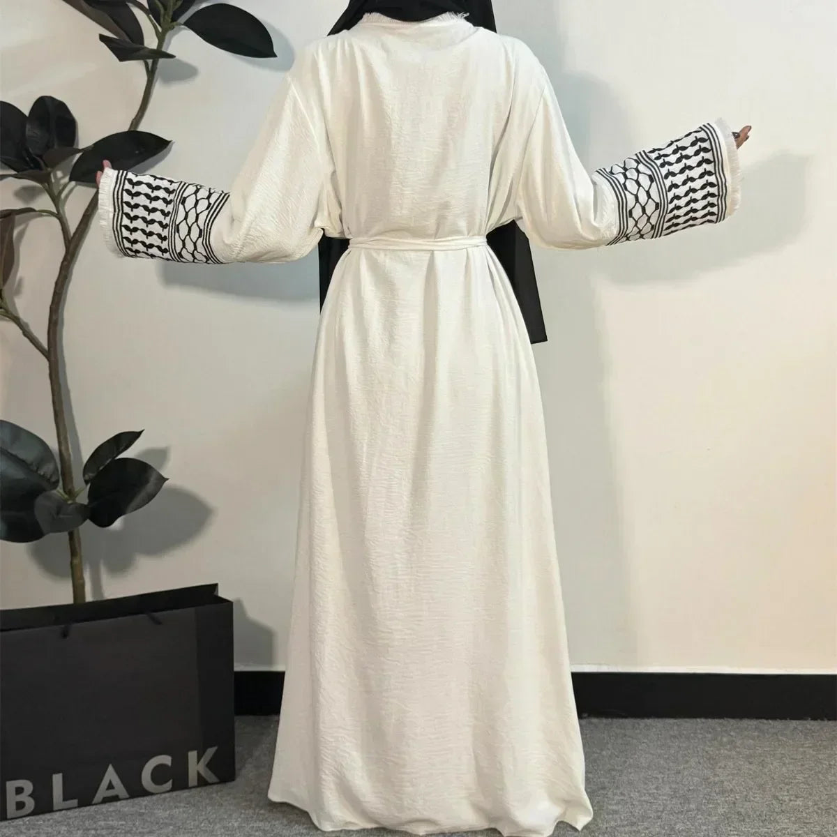 Open Front Abaya Muslim Long Sleeve Cardigan Abayas Maxi Dress Women's Clothing Tassel Embroidery Out Kaftans Women Jilbabs