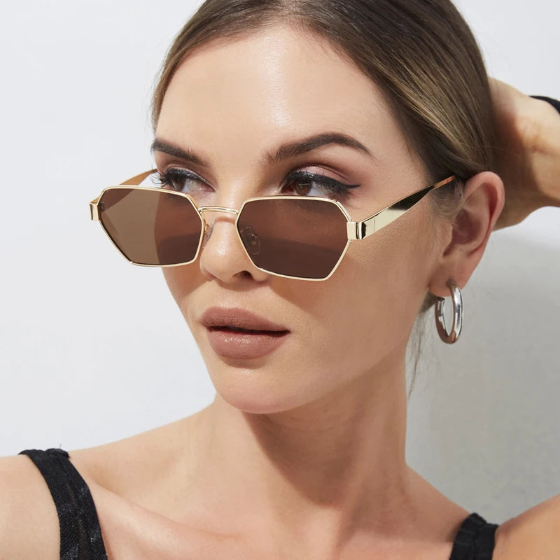 New Fashion Lady Square Metal Frames Sunglasses Women Eyeglasses Luxury Brand Sun Glasses Female UV400