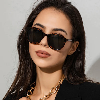 Trendy Oval Sunglasses Women Vintage Brand Designer Green Leopard Sun Glasses Female Small Popular Eyeglasses Eyewear Shades