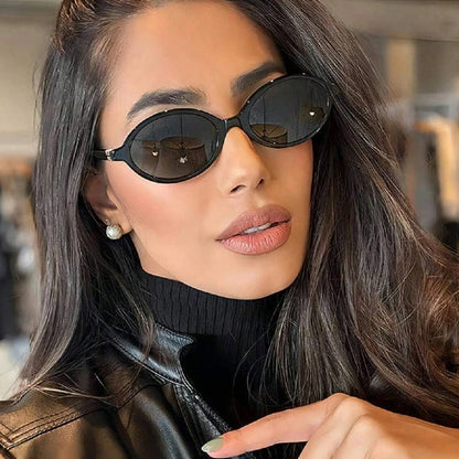 New Oval sunglasses For women Fashion Brand Black Small Frame Sun Glasses Female Retro Clear Lenses Eyewear Lady Trendy UV400