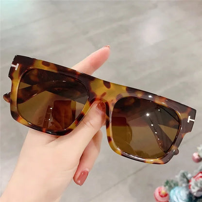 Retro Square Sunglasses Men Women Designer Luxury Vintage Transparent Computer Glasses Oversized Frame New Leopard Print Eyewear