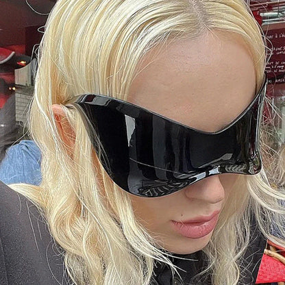 New Oversized Y2K Punk Rimless Sunglasses Women Men Brand Designer Hip Hop Sport One Piece Sun Glasses Shades Goggles