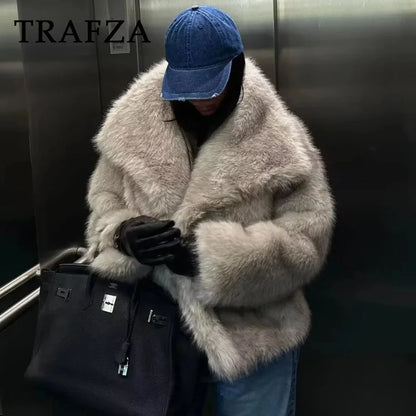 TRAFZA 2024 Herbst Winter Frauen Casual Faux Pelz Jacken Mode Streetwear Solide Übergroßen Drehen Unten Kragen Elegante Dicke Mäntel