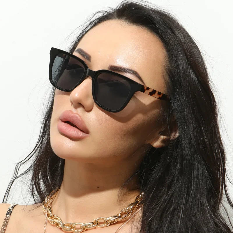 Vintage Square Sunglasses Women Brand Retro Rectangle Small Frame Leopard Sun Glasses Female Travel Hip-hop Eyewear UV400