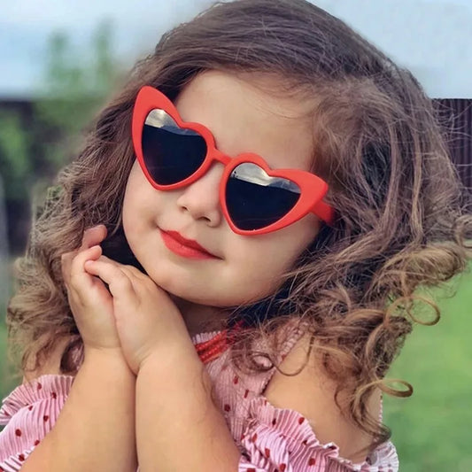 2024 New Cute Eyewear For Kid Cartoon Heart Sunglasses Girl Children Outdoor Round UV400 Sun Glasses