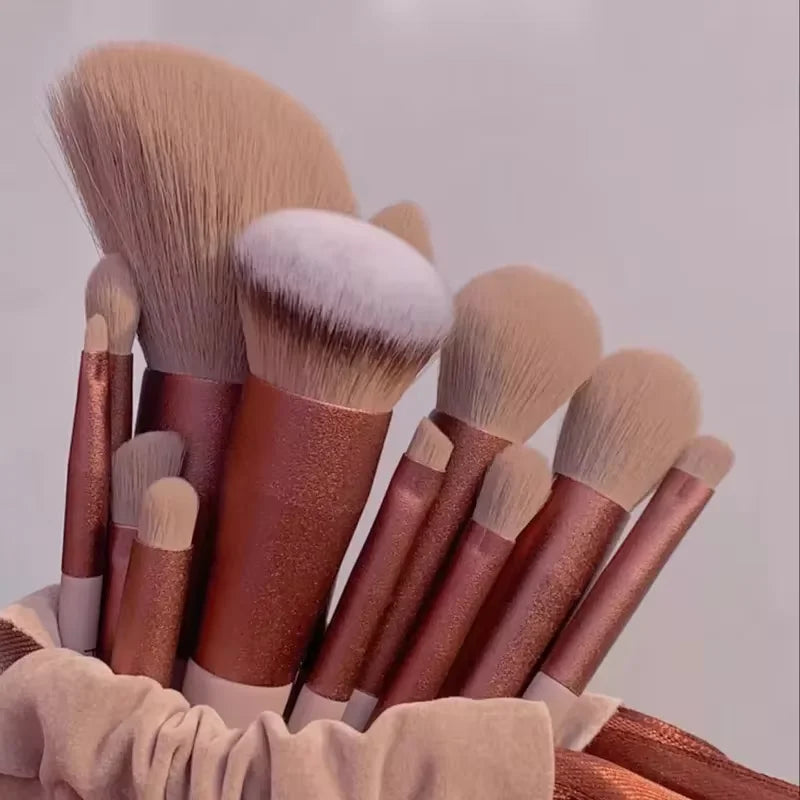 Ensemble de 13 pinceaux de maquillage colorés pour fard à paupières, fond de teint, pinceaux de maquillage complets, fard à paupières, blush, outils de maquillage adoucissants