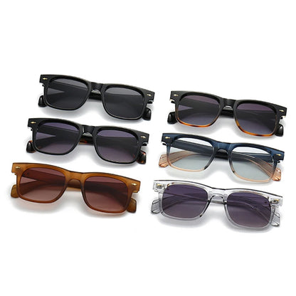 SHAUNA Retro Square Rivets Men Sunglasses Shades UV400 Fashion Gradient Women Trending Sun Glasses