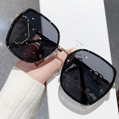 Polarized Luxury Glamour Brand Women Sunglasses Crystal Fashion Trend Sun Glasses Diamond Shades UV400