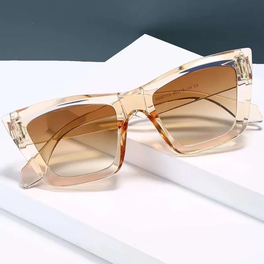 Nouvelles lunettes de soleil œil de chat pour femmes, design de luxe noir, lunettes de fête pour femmes, mode rétro, conduite, UV400