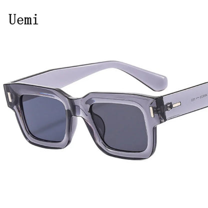 2023 Neue Retro Graue Quadratische Sonnenbrille Für Frauen Männer Mode Transparente Rahmen Brille Brillen Männliche Schattierungen UV400 Nieten Brillen