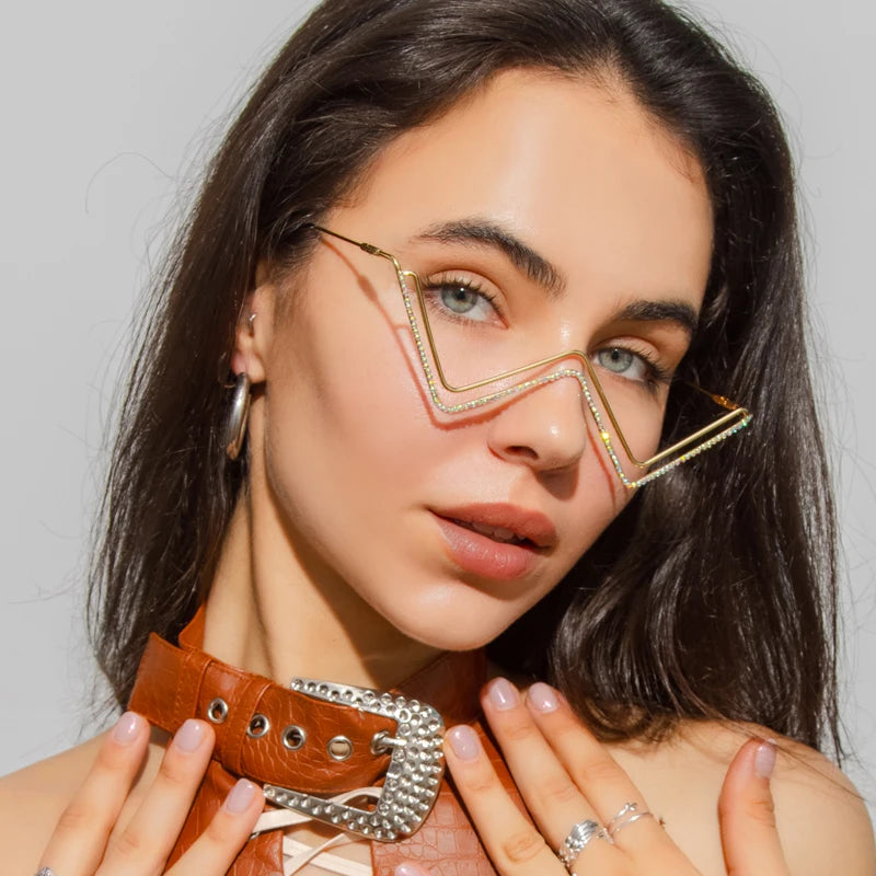 Neue Mode Kristall Sonnenbrille Rahmen Für Frauen Kleine Diamant Brillen Linie Legierung Rahmen Brillen Punk Halb Rahmen Gläser