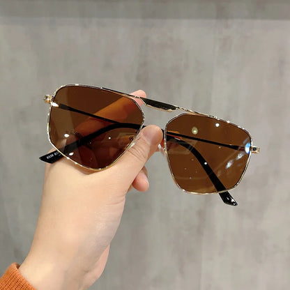 New Fashion Women Sunglasses For Men Retro Irregular Square Metal Frame Sun Glasses Driving Beach Shases UV400 Eyeglasses