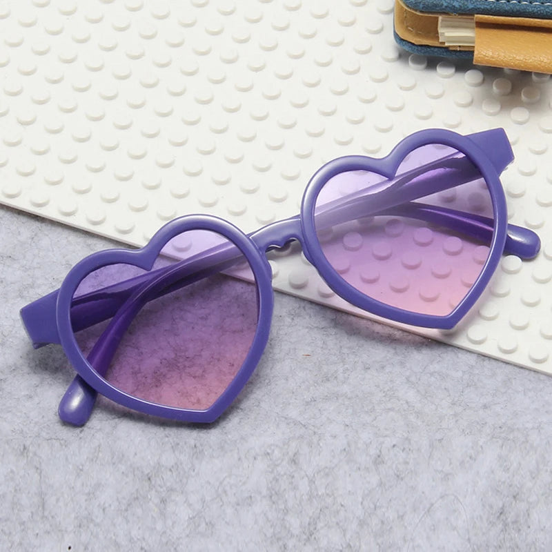 Girls Sunglasses Heart Shape Cartoon Sun Shade Goggles Baby Colorful Uv400 Party Beach Plastic Frame Trendy Casual Sunglasses