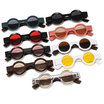 SHAUNA Rétro Petite Ronde Femmes Punk Lunettes De Soleil Nuances UV400 Mode Transparent Ocean Lens Lunettes Hommes Tendance Rivets Lunettes De Soleil