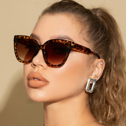 New Women Cat Eye Vintage Sunglasses Brand Designer Retro Gradient Sun Glasses Female Lady Eyeglass Cateye Eyewear Goggles