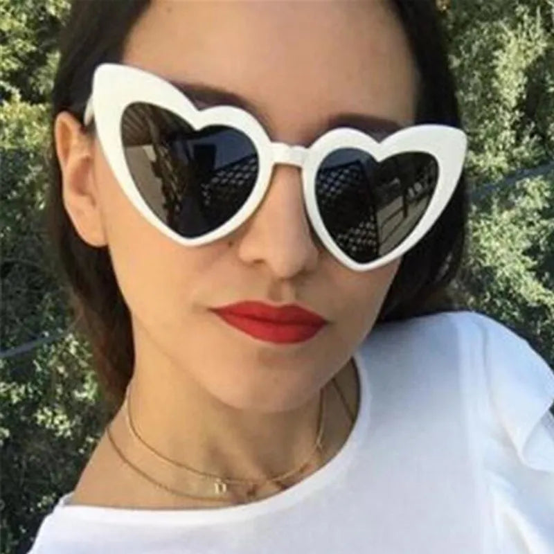 SHAUNA Metal Hinge Popular Heart Sharp Women Cat Eye Sunglasses Fashion Candy Colors Glasses UV400