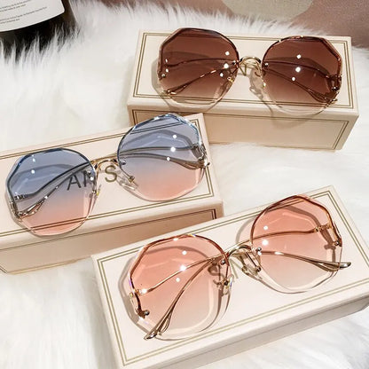 Rimless Sunglasses Women Metal Female Vintage Ladies Stylish Design Oversized Square Sun Glasses UV400