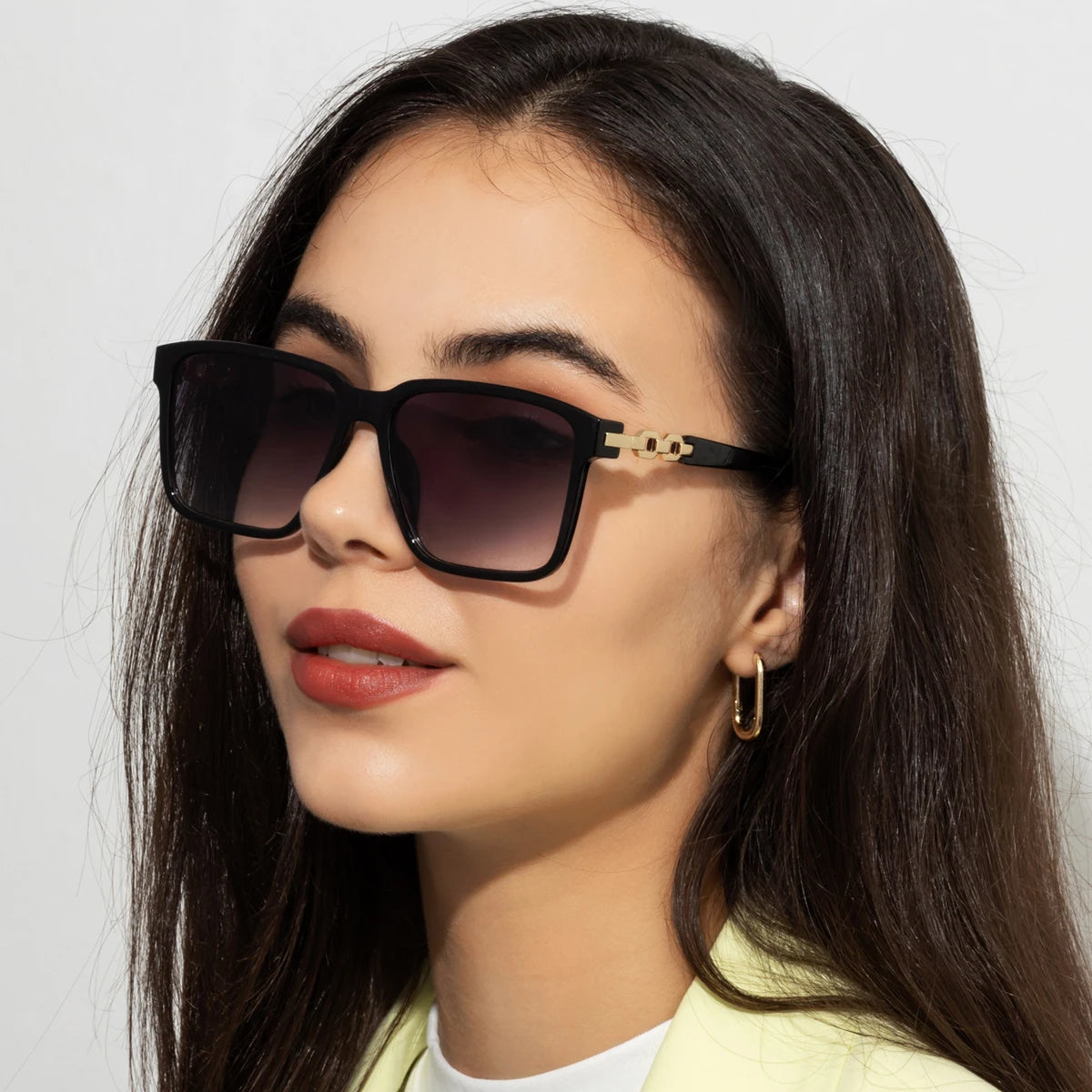 Mode Sonnenbrillen für Frauen Square Style Sonnenbrillen Zubehör Gradient Lens Anti-UV400 Luxusmarke Oculus Brillen Weiblich