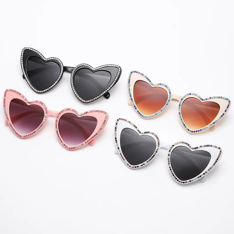 Herz Sonnenbrille Frauen Sommer Outdoor Cat Eye Diamant Dekoration Persönlichkeit Y2K Sonnenbrille Klassische Brillen Weibliche Schattierungen