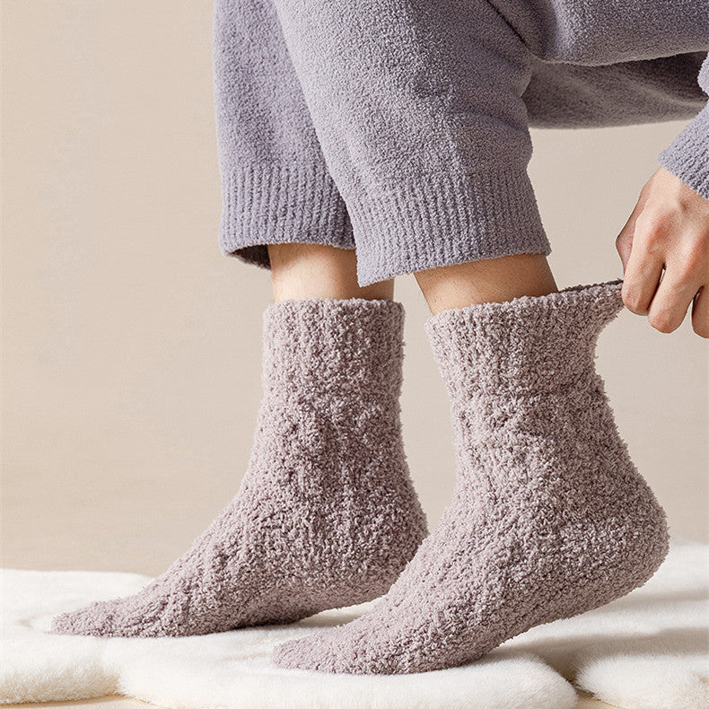 Chaussettes d'hiver chaudes et pelucheuses en polaire corail pour femmes et hommes, chaussettes de sol épaisses en velours pour dormir à la maison