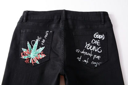 Pantalon imprimé couleur noir et blanc crâne graffiti